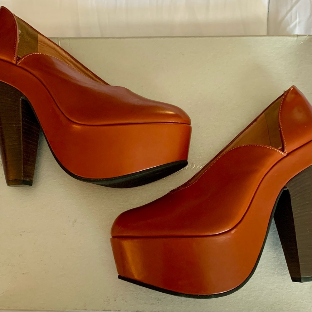 Robert Clergerie Burnt Orange Platform Heels - Picture 3 of 9